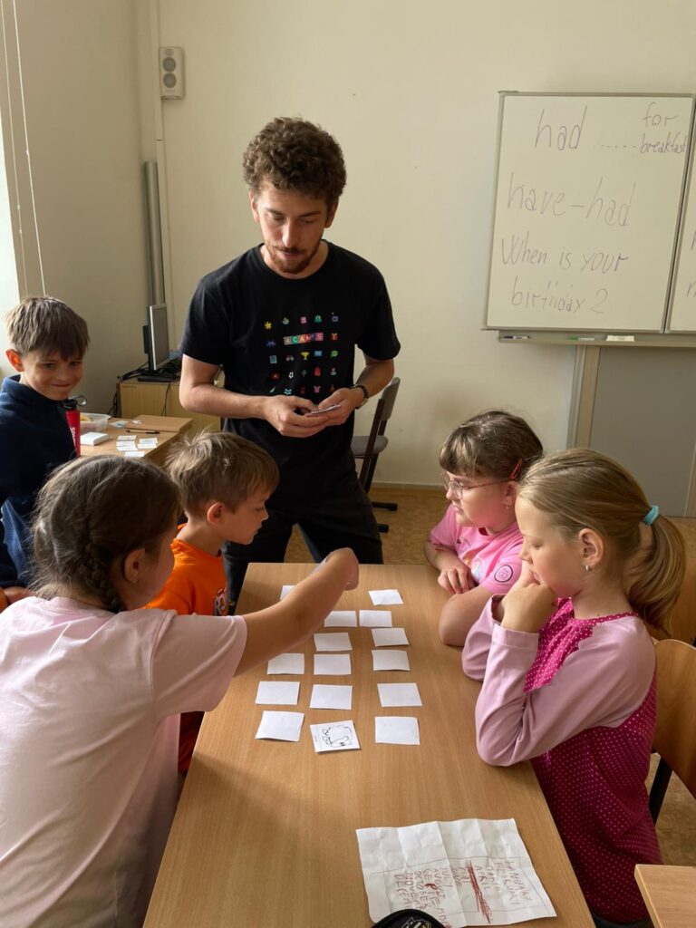 4d07feb8 5090 41fb 83bf a550a9328723